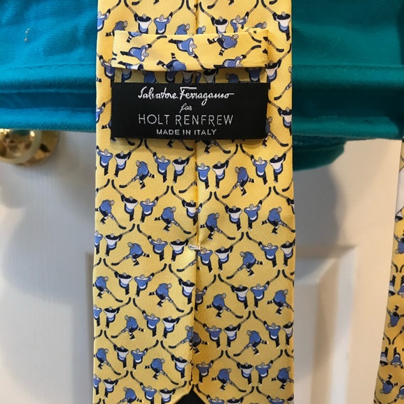 Men’s Ferragamo Tie - Picture 7 of 7